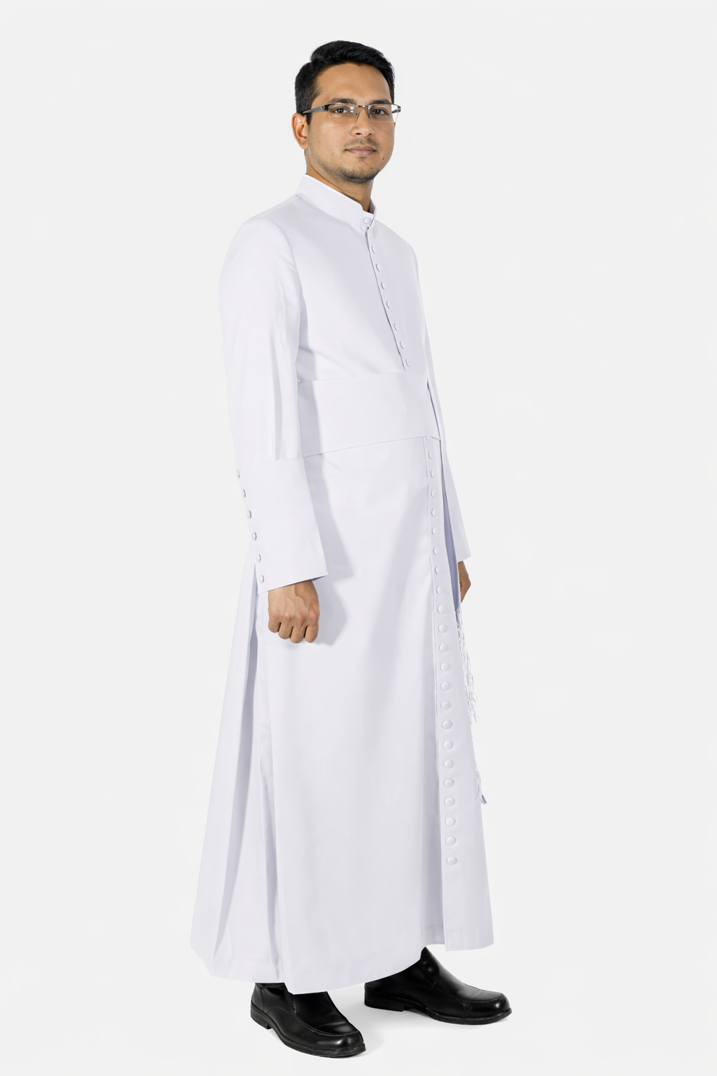 Man wearing a white traditional outfit on a white background